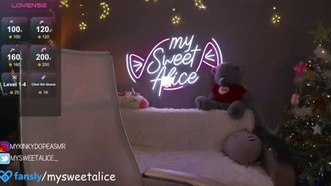 Snapshot of my__sweet__alice chatting on 01.20.25 mysweetalice online show from 01.20.25
