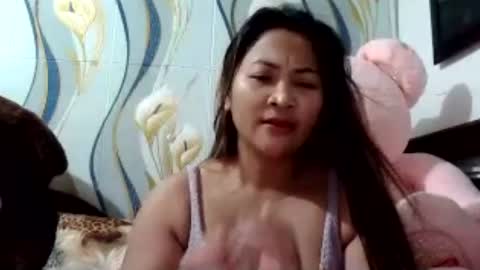 Snapshot of my_baby_angel chatting on 07.25.26 mia online show from 07.25.26
