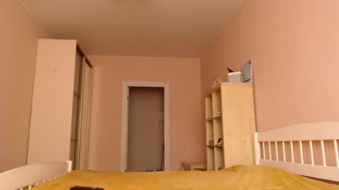 Hannah  welcome  online show from 06.25.26