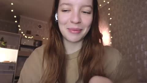 Snapshot of my_mia_ chatting on 01.18.25 MIA I will be here Monday Wednesday Thursday Saturday online show from 01.18.25