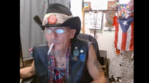 Snapshot of mycock4u247 chatting on 01.18.25 LA MARIPOSA DE MARICOPA online show from 01.18.25