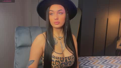 Hecate online show from 10.05.25