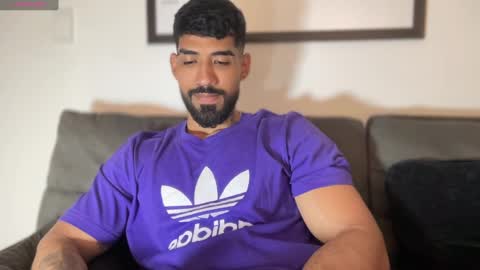 Snapshot of myke_esthetic chatting on 12.02.24 Myke esthetic online show from 12.02.24