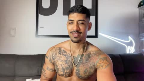 Snapshot of myke_esthetic chatting on 09.20.25 Myke esthetic online show from 09.20.25