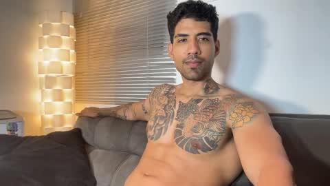 Myke esthetic online show from 03.15.26