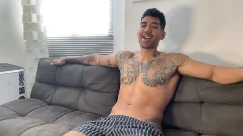 Myke esthetic online show from 04.10.26