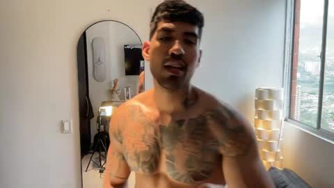 Myke esthetic online show from 04.15.26