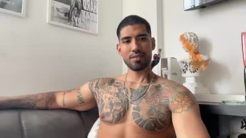 Myke esthetic online show from 06.25.26