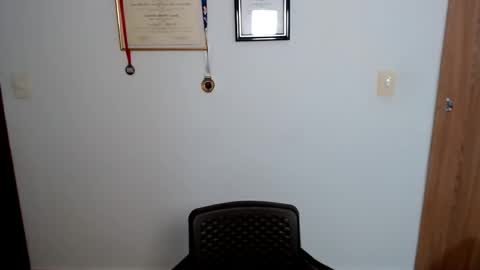 Snapshot of myke_xxx chatting on 02.22.26 mike online show from 02.22.26