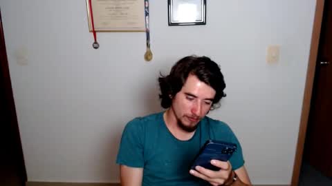 Snapshot of myke_xxx chatting on 02.25.26 mike online show from 02.25.26