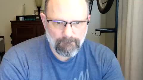 Just hanging out - No pressure online show from 04.11.26