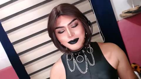 SUPPORT GODDESS TRISHA  AND DONT FORGET TO FOLLOW ME online show from 04.25.26
