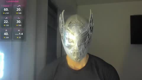 Snapshot of mysterious_muscles chatting on 05.02.26 mysterious_muscles online show from 05.02.26