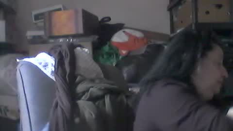 Snapshot of mysteriouswoman18 chatting on 07.25.26 mysteriouswoman18 online show from 07.25.26