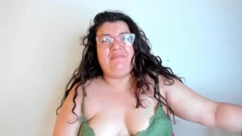 Snapshot of mystery_psique chatting on 03.26.26 mystery_psique online show from 03.26.26
