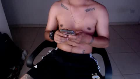 Snapshot of mysteryboy_thin16 chatting on 07.18.26 mysteryboy_thin16 online show from 07.18.26