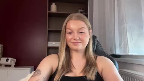 Erica online show from 05.18.26