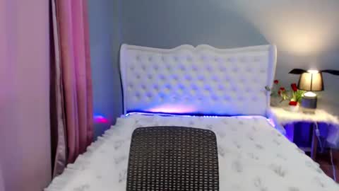 Krestine online show from 11.05.25