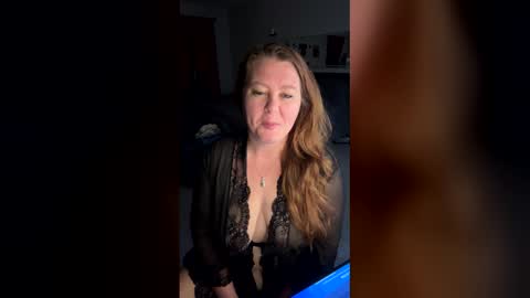 Snapshot of mysweetspot20 chatting on 12.22.25 mysweetspot20 online show from 12.22.25