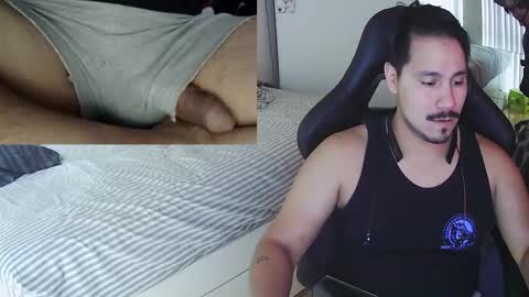 Snapshot of n0ttheface chatting on 11.05.25 N0ttheFace online show from 11.05.25