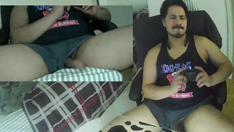 Snapshot of n0ttheface chatting on 12.15.25 N0ttheFace online show from 12.15.25