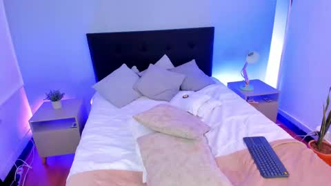 AMY online show from 11.11.25