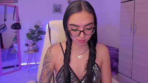 Snapshot of naath_ chatting on 12.01.24 anny online show from 12.01.24