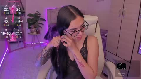 Snapshot of naath_ chatting on 01.03.25 anny online show from 01.03.25