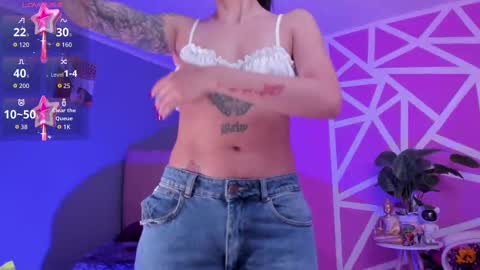 Snapshot of naath_ chatting on 10.04.25 anny online show from 10.04.25