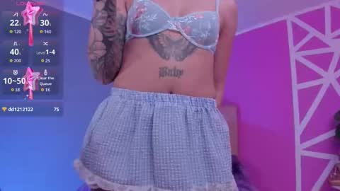 Snapshot of naath_ chatting on 10.30.25 anny online show from 10.30.25