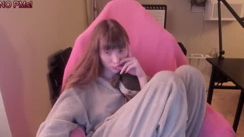 Natalie Marlo online show from 10.08.25