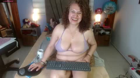 nadia_84 online show from 05.05.26