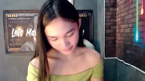 nadiestar online show from 05.22.26