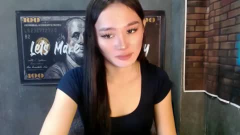 nadiestar online show from 05.27.26