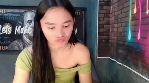 nadiestar online show from 06.18.26