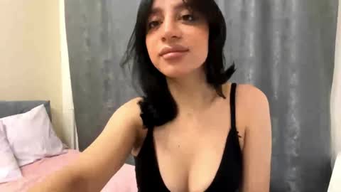 Leya online show from 05.10.26