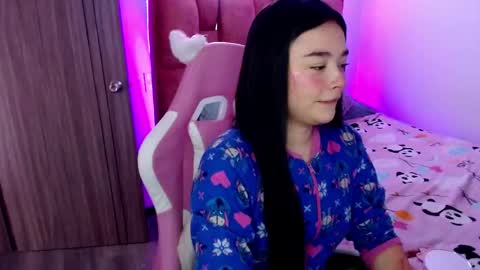  Nahia  online show from 06.02.26