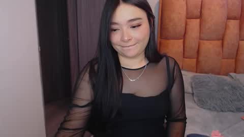 nahia cute     only   online show from 02.19.26