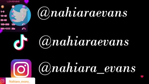 Snapshot of nahiara_evans_ chatting on 12.17.24 NAHIARA EVANS online show from 12.17.24