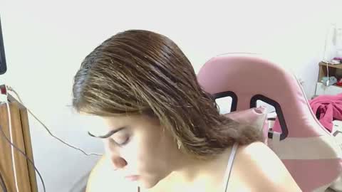 nahiarabiel online show from 04.29.26
