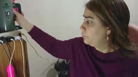 nahiarabiel online show from 05.15.26