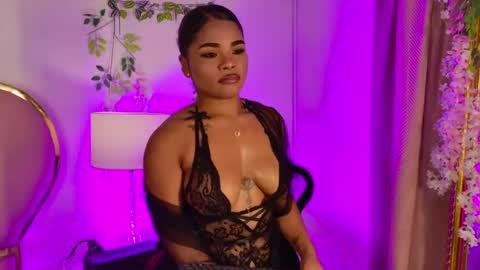 Snapshot of nahiarareina chatting on 05.01.26 NahiaraReina online show from 05.01.26