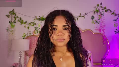 Snapshot of nahiarareina chatting on 05.07.26 NahiaraReina online show from 05.07.26