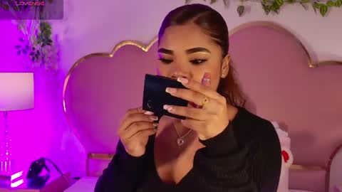 Snapshot of nahiarareina chatting on 07.11.26 NahiaraReina online show from 07.11.26