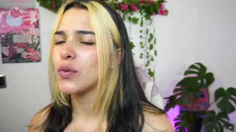 Naho  Sigueme en mis Redes Sociales Follow me on my social networks online show from 04.25.26