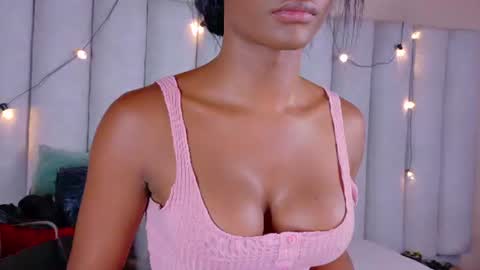  VICTORIA  online show from 07.03.26