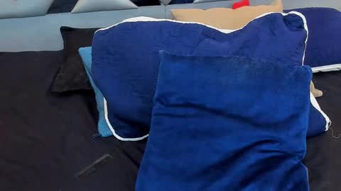 Snapshot of nahomii_hill chatting on 02.16.25 Nahomi online show from 02.16.25