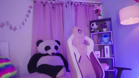 nahomy 2308 online show from 05.05.26