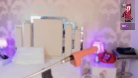 Nahomy Roberts online show from 12.05.25