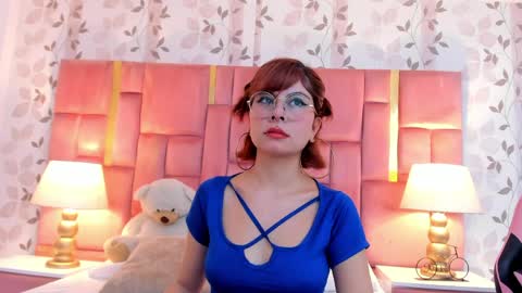 Naia  online show from 04.08.26